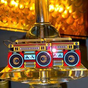1980 Radio boombox novelty earrings